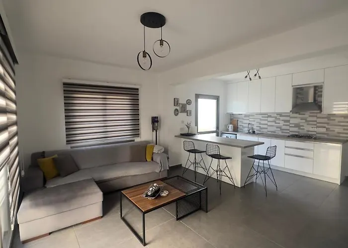 Nicosia's Pearl דירה